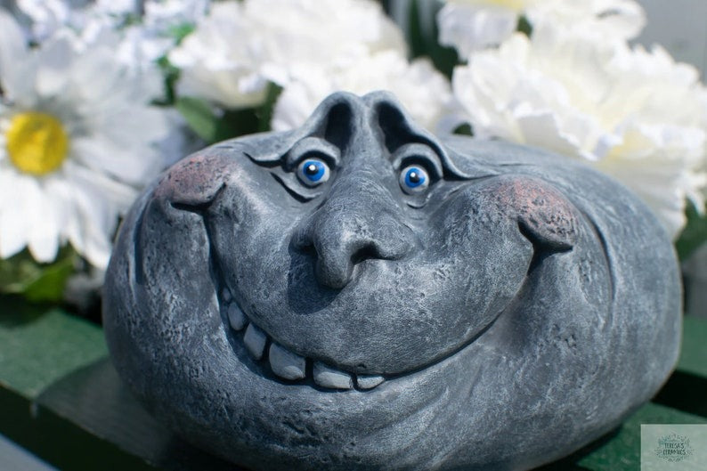 Funny Garden Decoration Funny Face Rock Art Sculpture Decoration