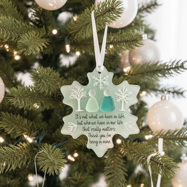 Snowflake-Shaped Sea Glass Friendship Decor
