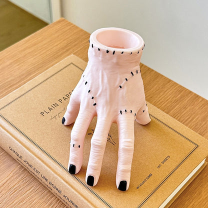 The Lifelike Pencil/Brush holder